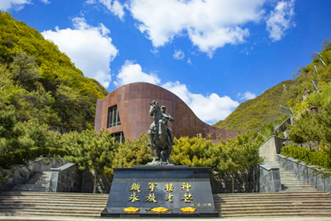 九公山长城纪念林有军人墓碑吗多少钱一个